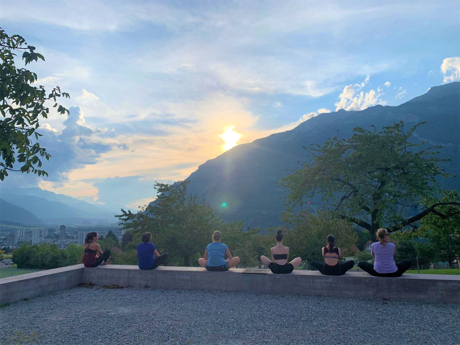 Unterseite-8020-Meditation-Outdoor Meditation